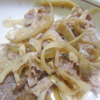 蒟蒻と牛肉とささがき牛蒡味醂醤油煮